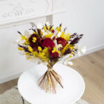 Bouquet de fleurs séchées couleurs chaudes