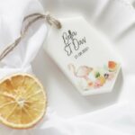 cadeau invité écologique et sain. Bougie parfumée, un diffuseur pour un mariage, un anniversaire