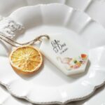 cadeau invité tendance, bougie parfumée, un diffuseur pour un mariage, un anniversaire